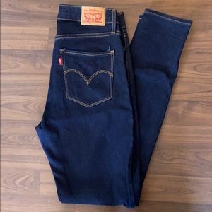 Levi’s 721 high rise skinny